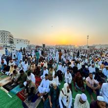 إقامة دبي تنظًم احتفالات عمالية كبيرة بمناسبة عيد الأضحى المبارك